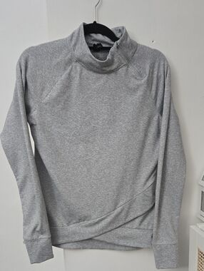 Mondetta Light Grey Mock-Neck Women's Pullover